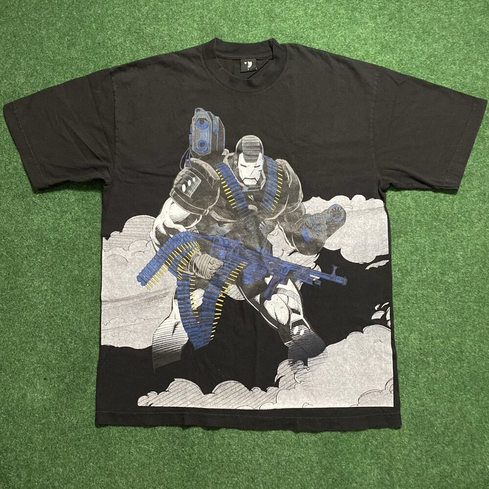 M.A.D. Mask and Disguise Warmachine Graphic T-Shirt Large Black